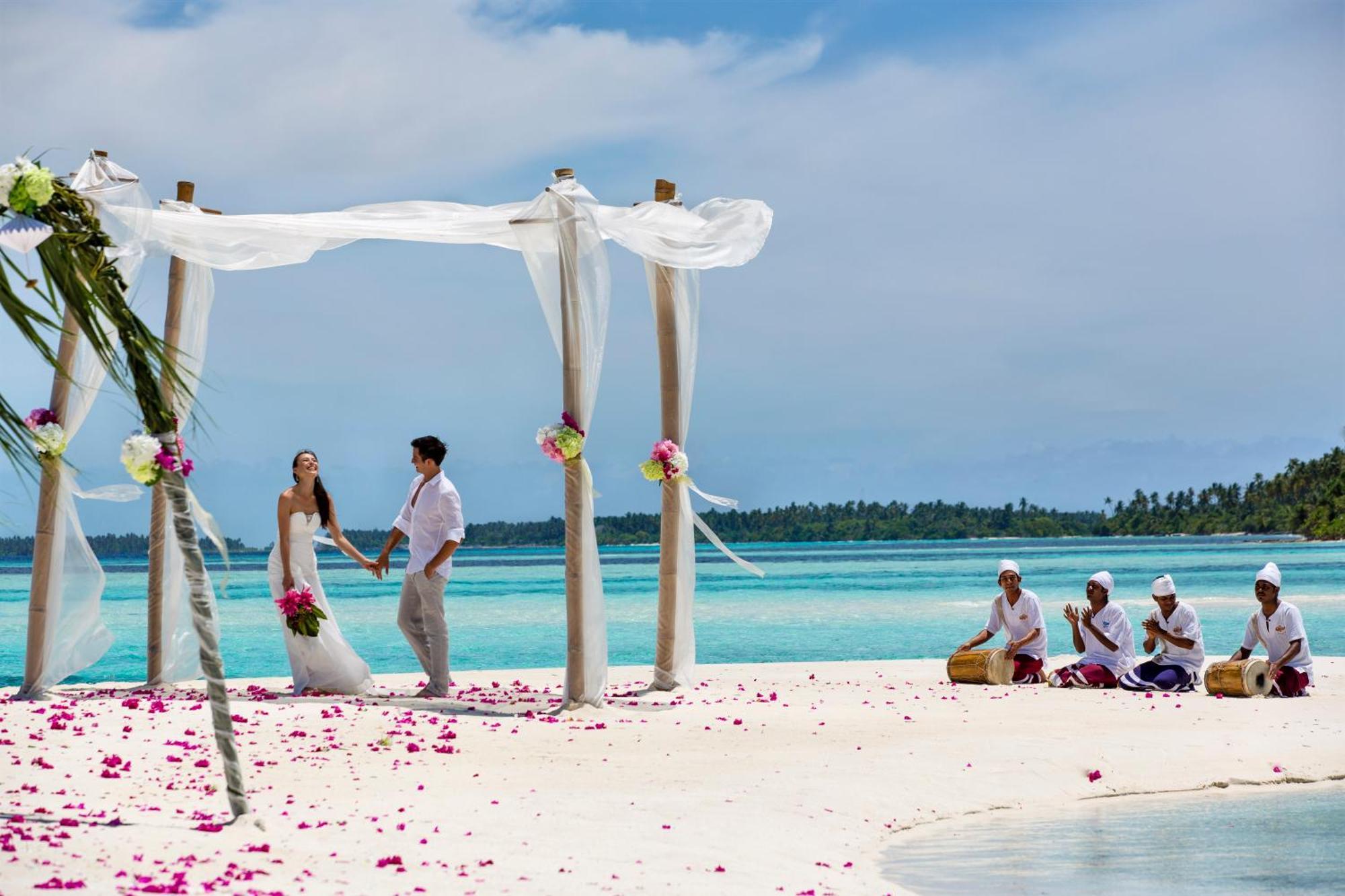 The Residence Maldives Dhigurah  Εξωτερικό φωτογραφία